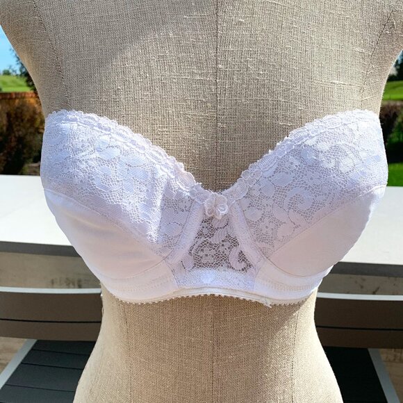 Vintage 90s Carnival Strapless Underwire White Satin Floral Lace Bra - Picture 1 of 11